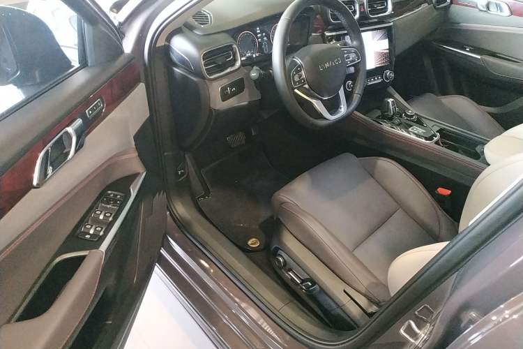 Used Lynk & Co 02 2021 2.0TD Automatic Two-Wheel Drive Zhaoshang Champion Edition Driver Seat