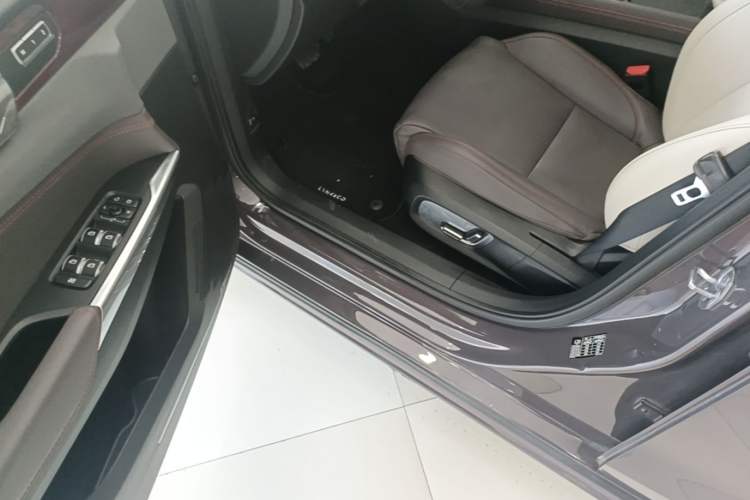 Used Lynk & Co 02 2021 1.5TD DCT Two-Wheel Drive Champion Edition Driver Seat