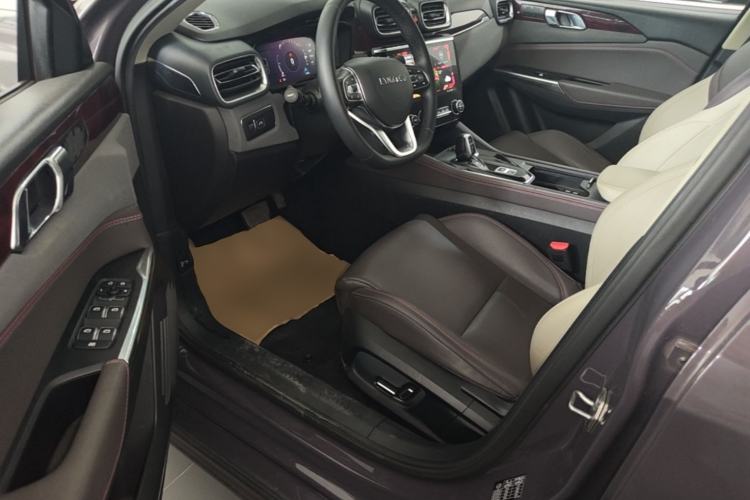Used Lynk & Co 02 2021 1.5TD DCT Two-Wheel Drive Zhaoyao Plus Driver Seat
