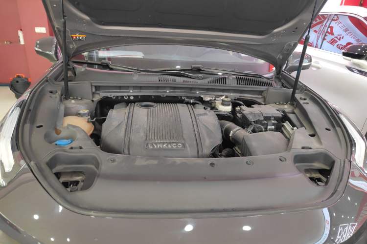 Used Lynk & Co 02 2021 1.5TD DCT Two-Wheel Drive Champion Edition Engine Bay