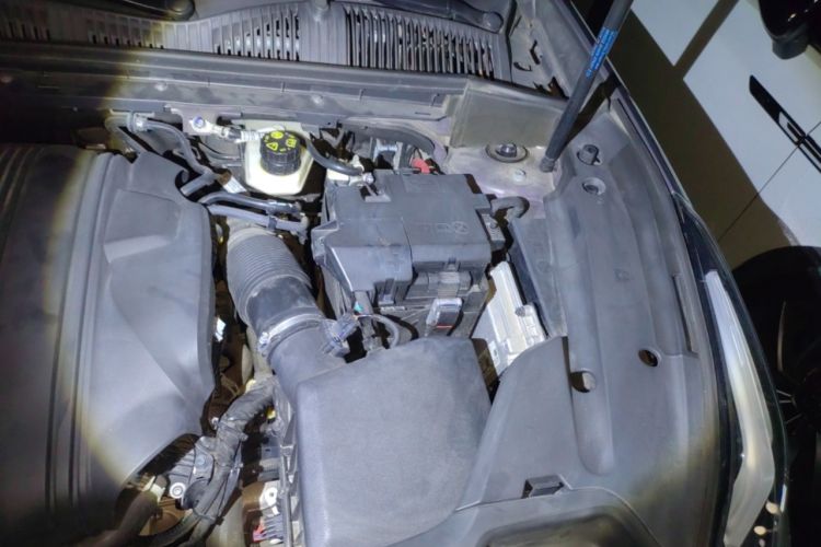 Used Lynk & Co 02 2021 1.5TD DCT Two-Wheel Drive Champion Edition Engine Bay Left