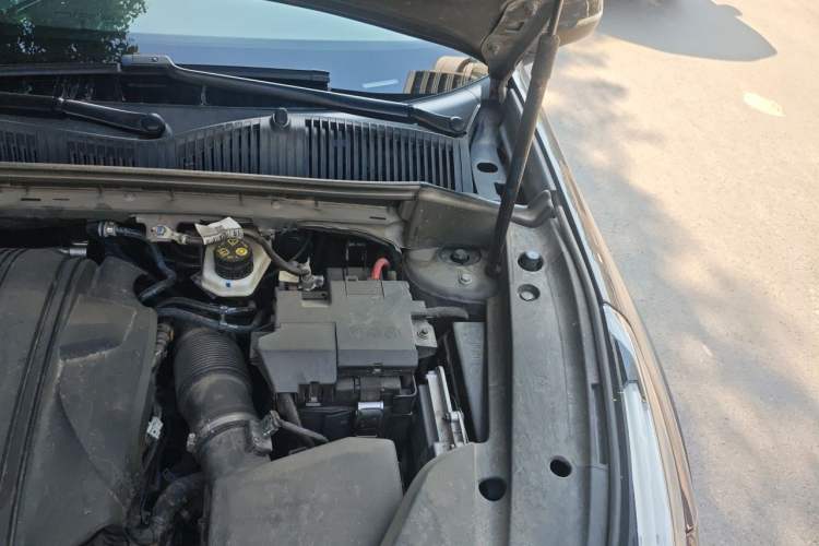 Used Lynk & Co 02 2021 1.5TD DCT Two-Wheel Drive Champion Edition Engine Bay Left