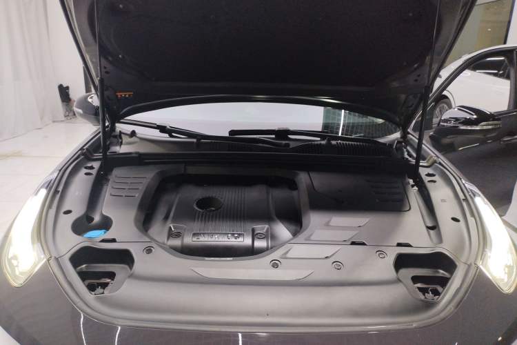Used Lynk & Co 02 2021 2.0TD Automatic Two-Wheel Drive Zhaoshang Champion Edition Engine Bay