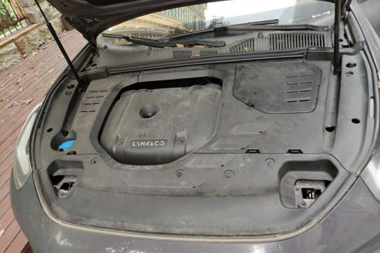 Used Lynk & Co 02 2021 2.0TD Automatic Two-Wheel Drive Zhaoshang Champion Edition Engine Bay