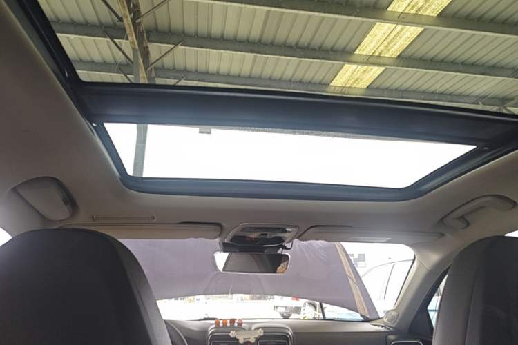 Used Lynk & Co 02 2021 1.5TD DCT Two-Wheel Drive Champion Edition Headliner