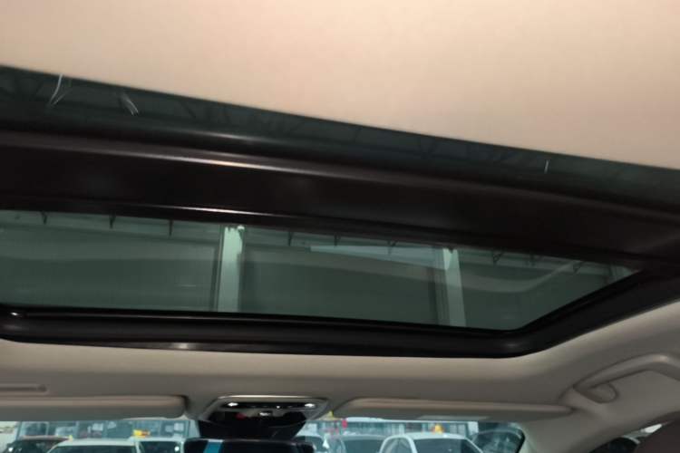 Used Lynk & Co 02 2021 1.5TD DCT Two-Wheel Drive Champion Edition Headliner