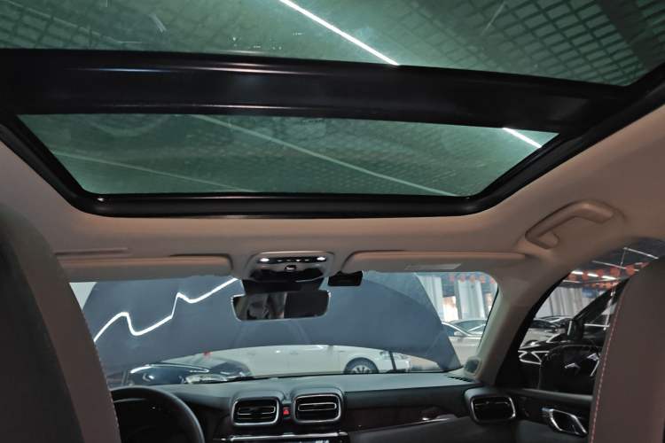 Used Lynk & Co 02 2021 1.5TD DCT Two-Wheel Drive Champion Edition Headliner