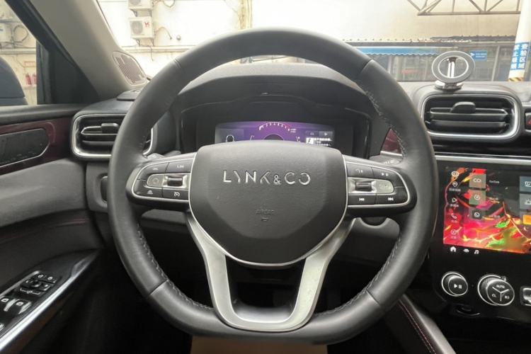 Used Lynk & Co 02 2021 1.5TD DCT Two-Wheel Drive Zhaoyao Plus Interior 2