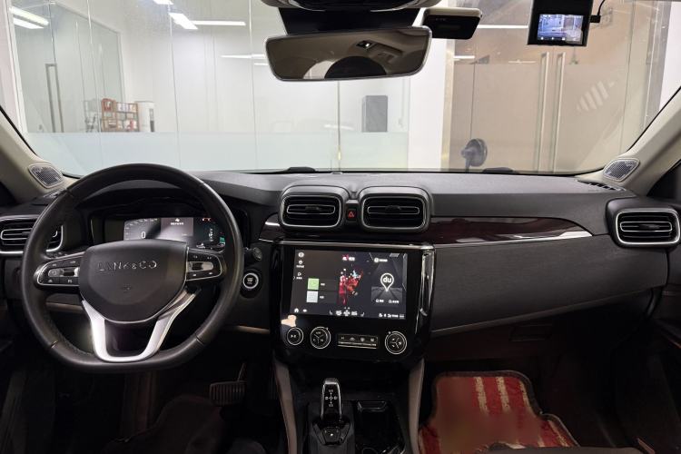 Used Lynk & Co 02 2021 1.5TD DCT Two-Wheel Drive Champion Edition Interior 4
