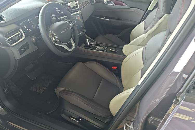 Used Lynk & Co 02 2021 1.5TD DCT Two-Wheel Drive Champion Edition Left Front Seat