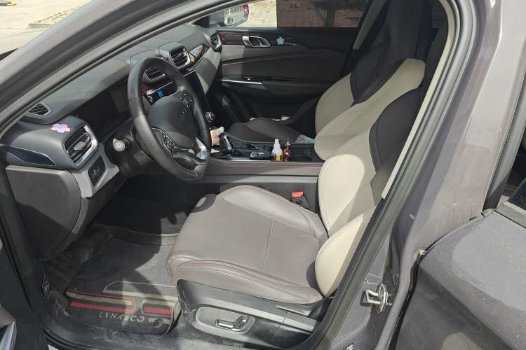 Used Lynk & Co 02 2021 1.5TD DCT Two-Wheel Drive Champion Edition Left Front Seat