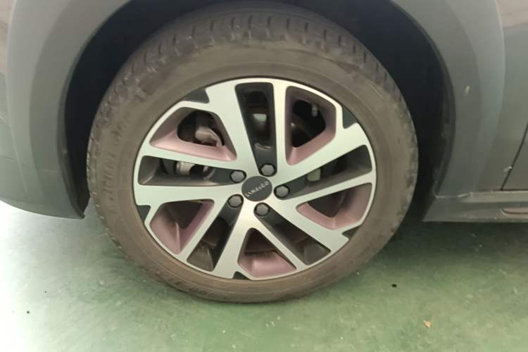 Used Lynk & Co 02 2021 1.5TD DCT Two-Wheel Drive Champion Edition Left Front Wheel Hub
