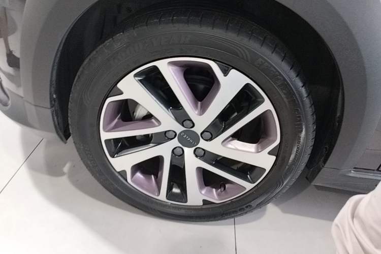 Used Lynk & Co 02 2021 1.5TD DCT Two-Wheel Drive Champion Edition Left Front Wheel Hub