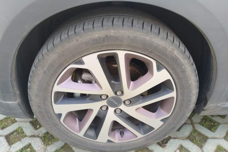 Used Lynk & Co 02 2021 1.5TD DCT Two-Wheel Drive Champion Edition Left Front Wheel Hub