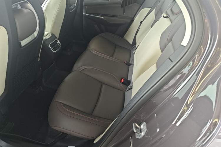 Used Lynk & Co 02 2021 1.5TD DCT Two-Wheel Drive Champion Edition Left Rear Seat