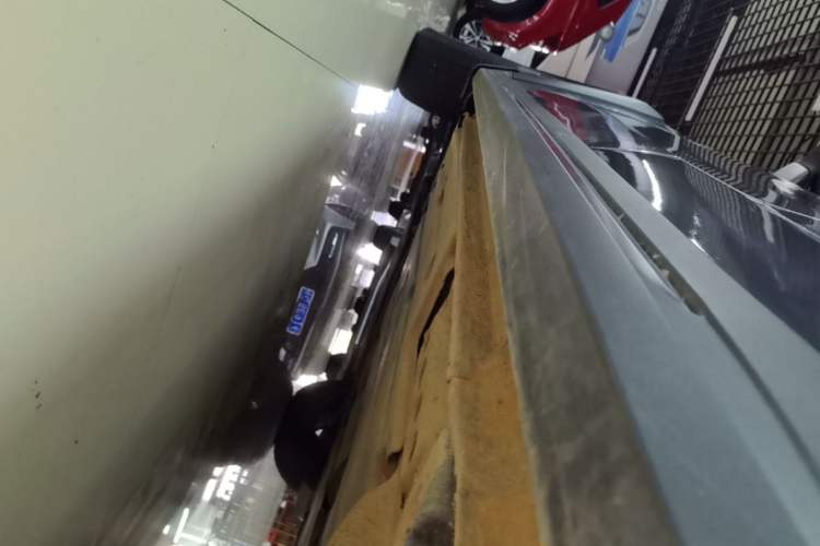 Used Lynk & Co 02 2021 1.5TD DCT Two-Wheel Drive Zhaoyao Plus Left Side Sill