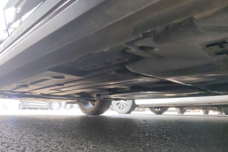 Used Lynk & Co 02 2021 1.5TD DCT Two-Wheel Drive Champion Edition Left Side Sill