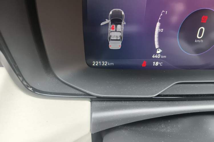 Used Lynk & Co 02 2021 1.5T DCT Two-Wheel Drive Zhaopu Odometer Close Up