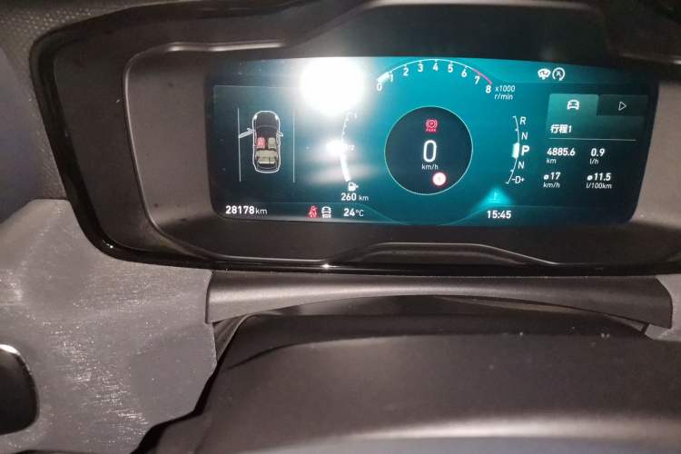 Used Lynk & Co 02 2021 2.0TD Automatic Two-Wheel Drive "Jin" Champion Edition Odometer Close Up