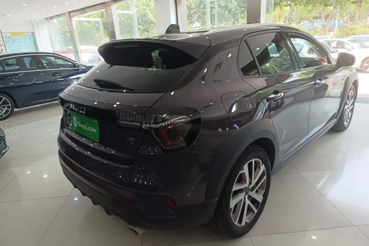 Used Lynk & Co 02 2021 1.5TD DCT Two-Wheel Drive Champion Edition Rear Right 45 Deg