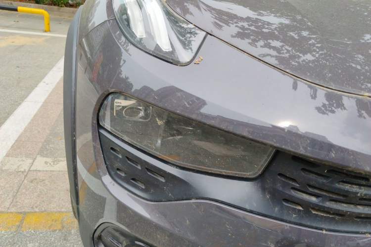 Used Lynk & Co 02 2021 1.5TD DCT Two-Wheel Drive Zhaoyao Plus Right Front Headlight