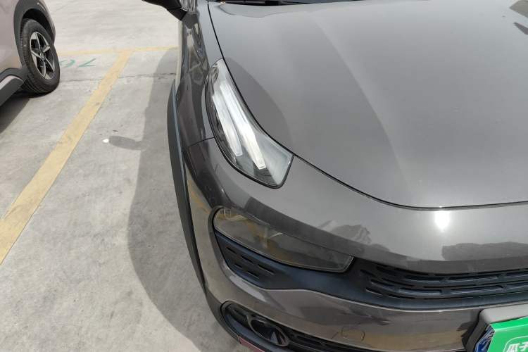 Used Lynk & Co 02 2021 1.5TD DCT Two-Wheel Drive Zhaoyao Plus Right Front Headlight
