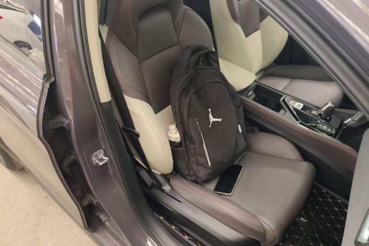 Used Lynk & Co 02 2021 1.5TD DCT Two-Wheel Drive Zhaoyao Plus Right Front Seat