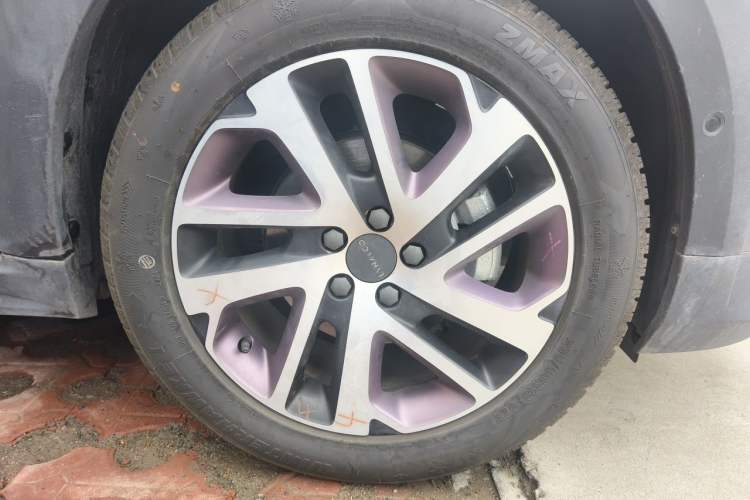 Used Lynk & Co 02 2021 1.5T DCT Two-Wheel Drive Zhaopu Right Front Wheel Hub