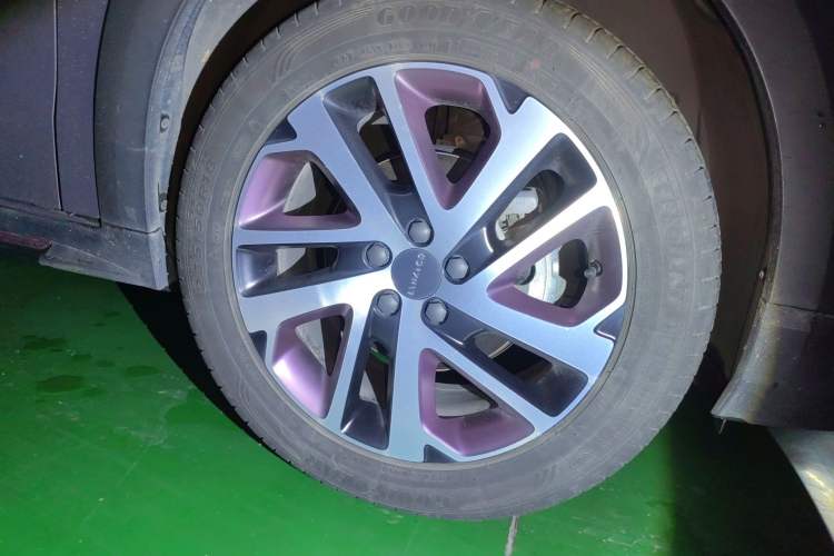 Used Lynk & Co 02 2021 1.5TD DCT Two-Wheel Drive Champion Edition Right Front Wheel Hub