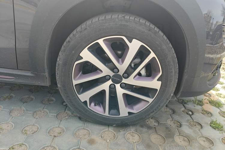 Used Lynk & Co 02 2021 1.5TD DCT Two-Wheel Drive Champion Edition Right Front Wheel Hub