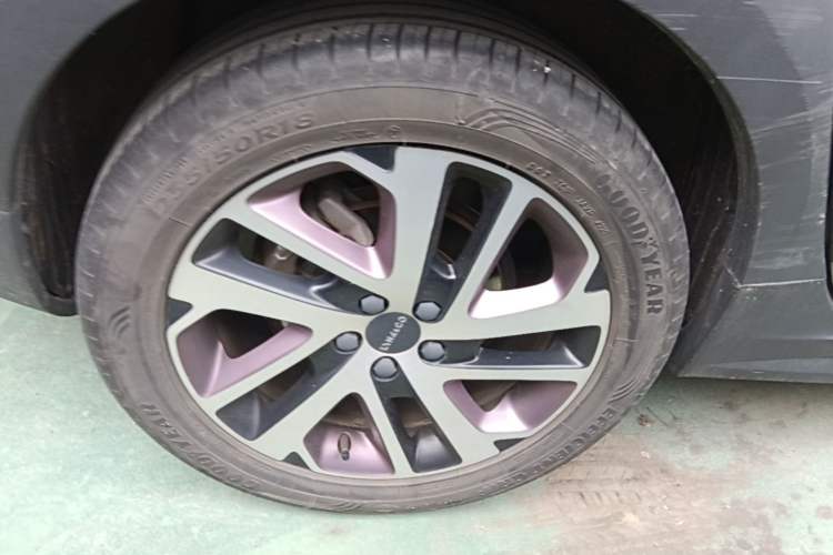 Used Lynk & Co 02 2021 1.5TD DCT Two-Wheel Drive Champion Edition Right Rear Wheel Hub