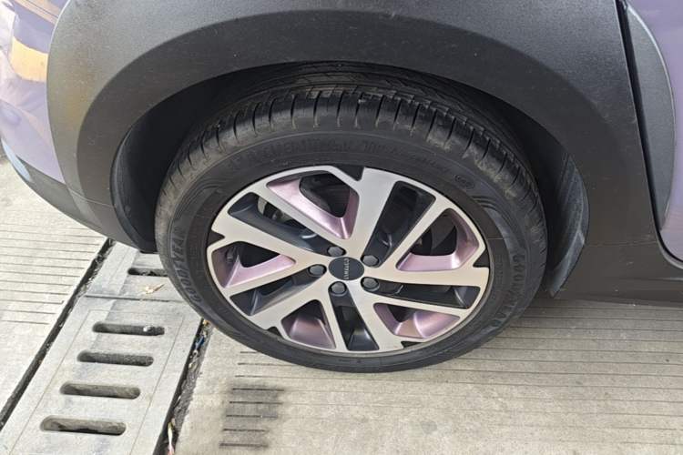 Used Lynk & Co 02 2021 1.5TD DCT Two-Wheel Drive Champion Edition Right Rear Wheel Hub