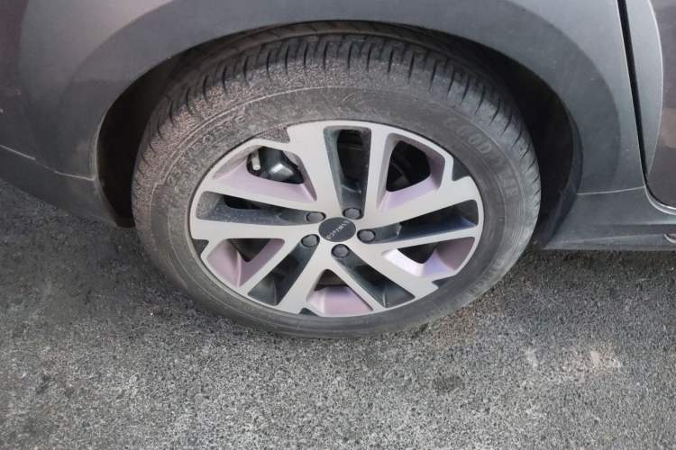 Used Lynk & Co 02 2021 1.5TD DCT Two-Wheel Drive Champion Edition Right Rear Wheel Hub