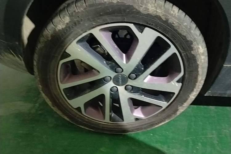 Used Lynk & Co 02 2021 1.5TD DCT Two-Wheel Drive Champion Edition Right Rear Wheel Hub