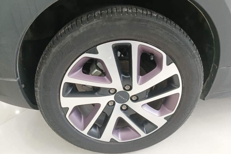 Used Lynk & Co 02 2021 1.5TD DCT Two-Wheel Drive Champion Edition Right Rear Wheel Hub