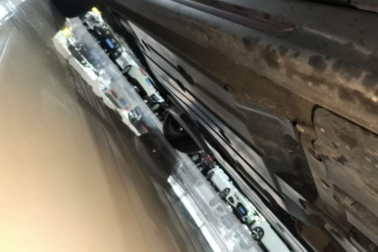 Used Lynk & Co 02 2021 1.5TD DCT Two-Wheel Drive Champion Edition Right Side Sill