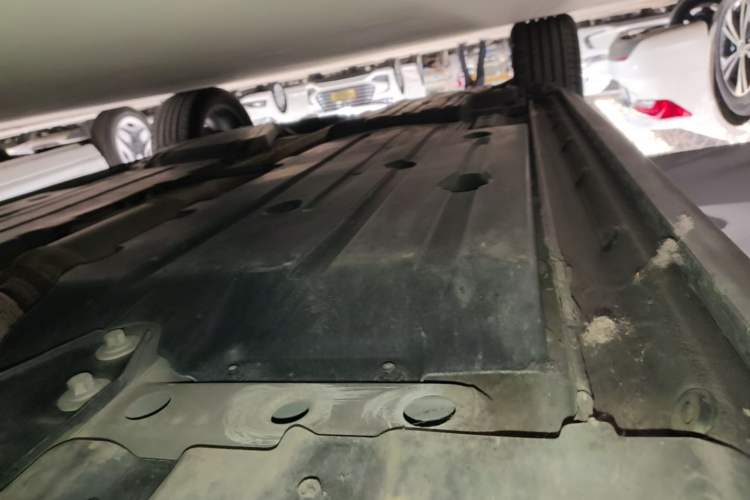Used Lynk & Co 02 2021 1.5TD DCT Two-Wheel Drive Zhaoyao Plus Right Side Sill