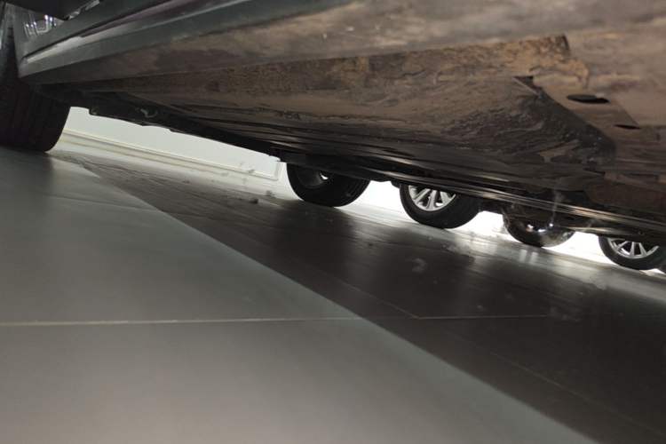 Used Lynk & Co 02 2021 1.5TD DCT Two-Wheel Drive Zhaoyao Plus Right Side Sill