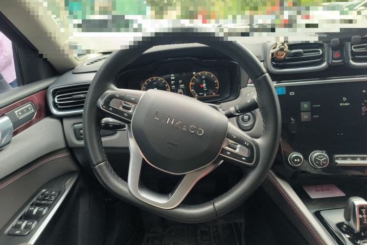 Used Lynk & Co 02 2021 1.5TD DCT Two-Wheel Drive Champion Edition Steering Wheel