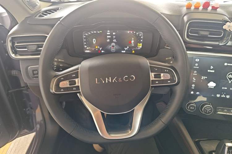 Used Lynk & Co 02 2021 1.5TD DCT Two-Wheel Drive Champion Edition Steering Wheel
