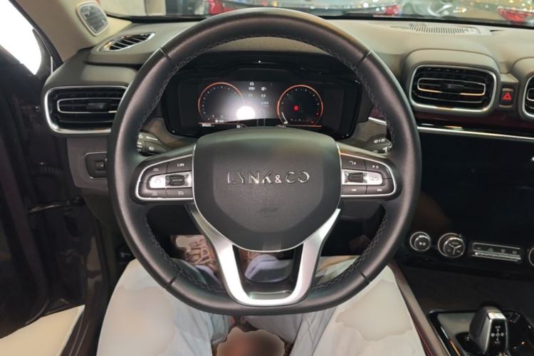Used Lynk & Co 02 2021 1.5TD DCT Two-Wheel Drive Champion Edition Steering Wheel