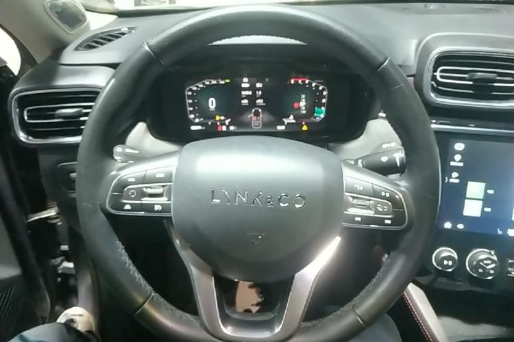 Used Lynk & Co 02 2021 1.5TD DCT Two-Wheel Drive Champion Edition Steering Wheel