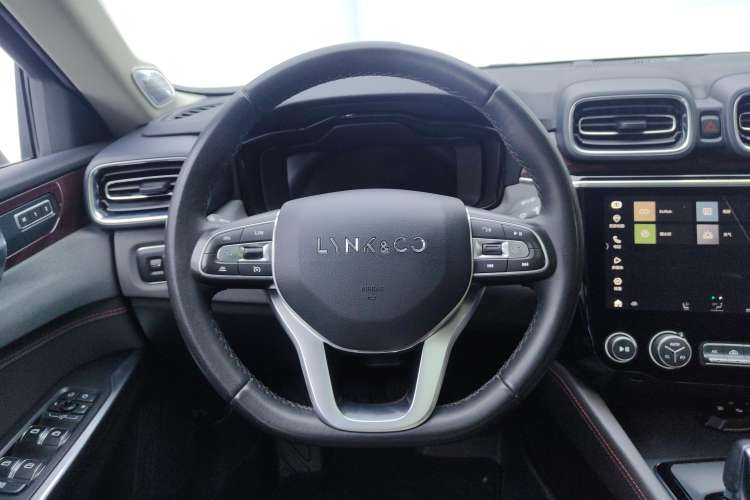 Used Lynk & Co 02 2021 2.0TD Automatic Two-Wheel Drive Zhaoshang Champion Edition Steering Wheel