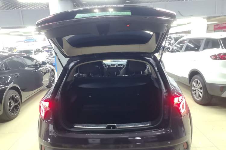 Used Lynk & Co 02 2021 1.5TD DCT Two-Wheel Drive Zhaoyao Plus Trunk