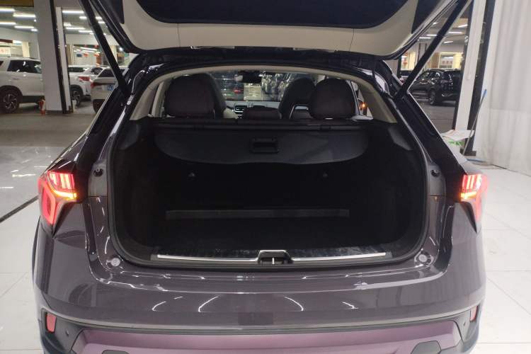 Used Lynk & Co 02 2021 2.0TD Automatic Two-Wheel Drive Zhaoshang Champion Edition Trunk