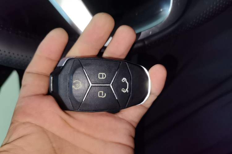 Used Lynk & Co 02 2021 1.5TD DCT Two-Wheel Drive Zhaoyao Plus Vehicle Key