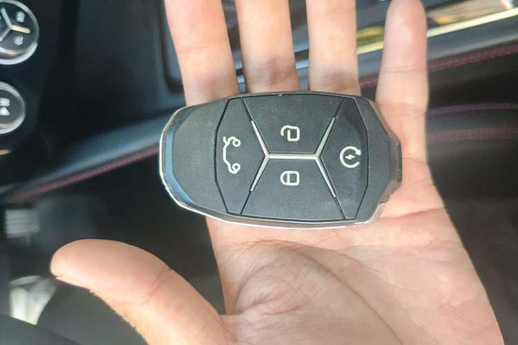 Used Lynk & Co 02 2021 1.5TD DCT Two-Wheel Drive Champion Edition Vehicle Key
