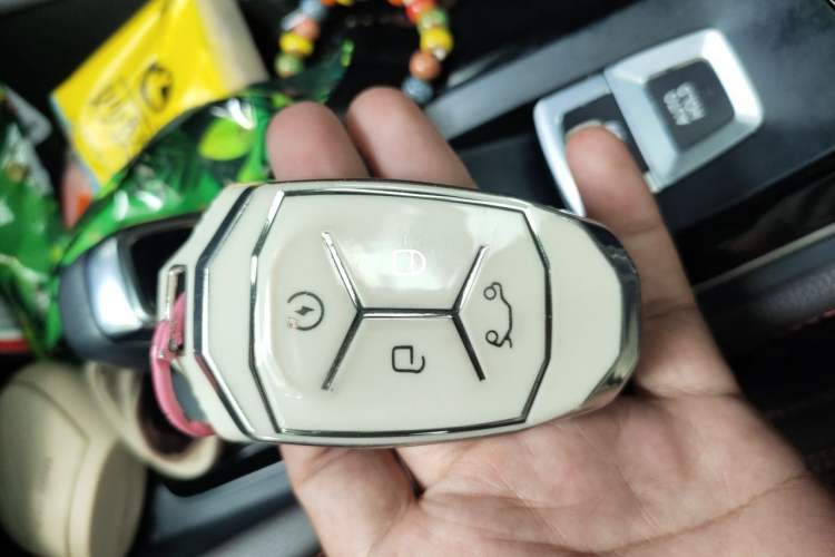 Used Lynk & Co 02 2021 1.5T DCT Two-Wheel Drive Zhaopu Vehicle Key