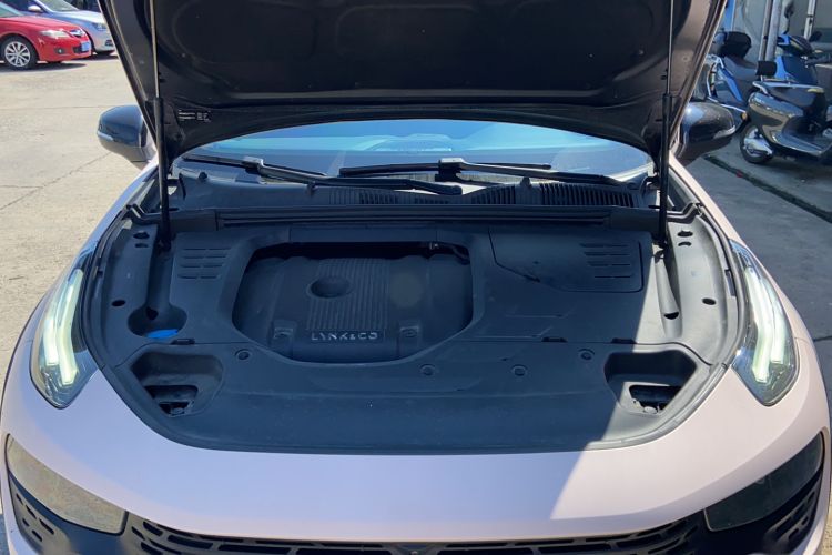 Used Lynk & Co 02 2021 2.0TD Automatic Two-Wheel Drive "Jin" Champion Edition Engine Bay