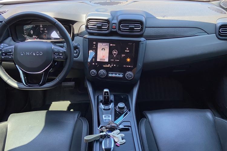 Used Lynk & Co 02 2021 2.0TD Automatic Two-Wheel Drive "Jin" Champion Edition Interior 3